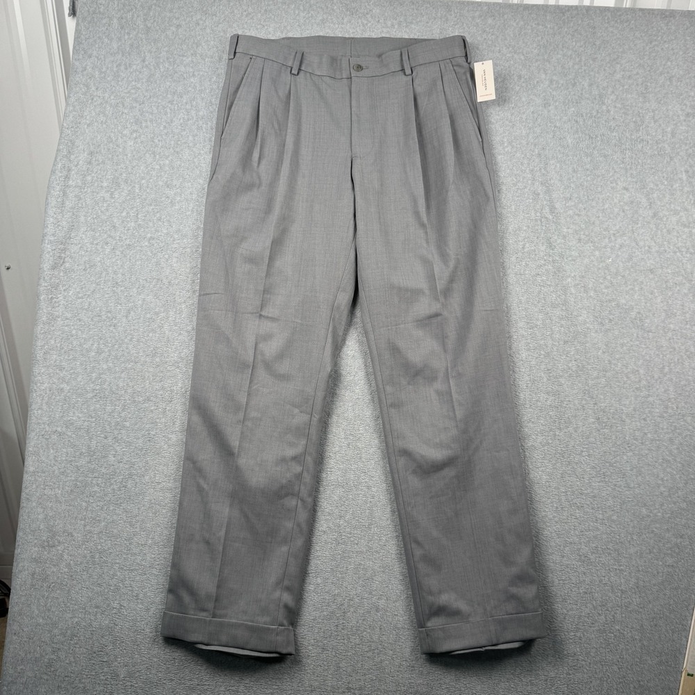 Van Heusen Dress Pants Mens 33x32‎ Gray Pleated Cuffed Traveler Classic Fit NEW